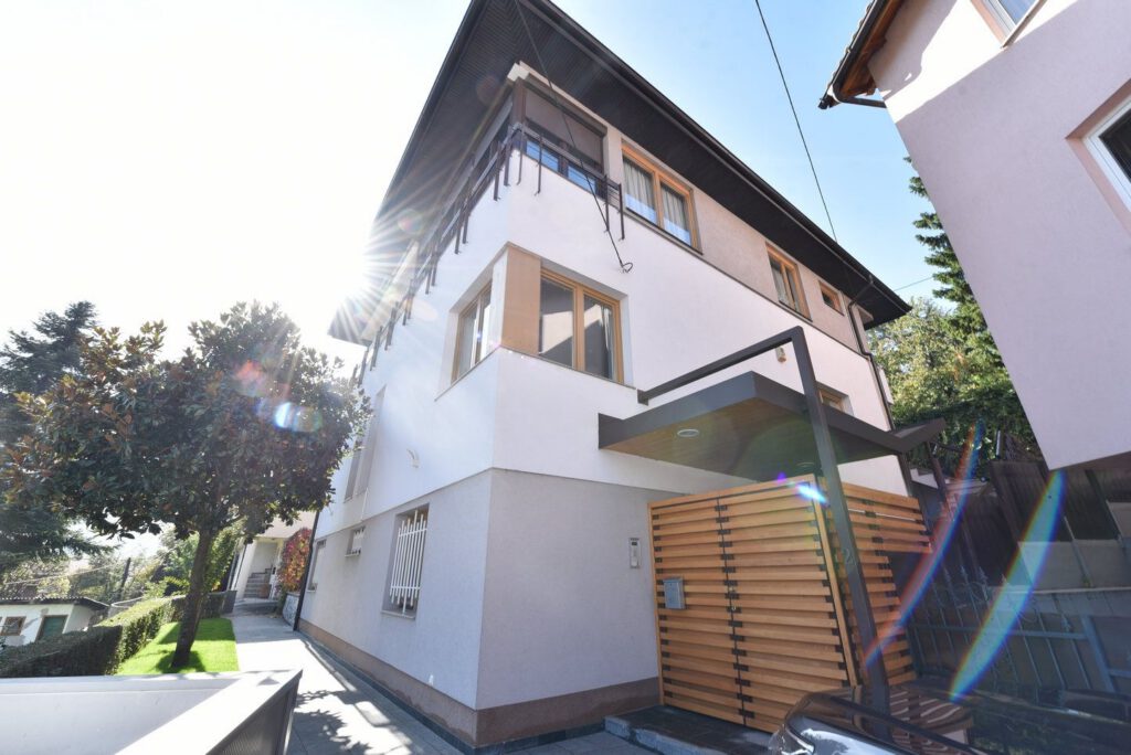 Samostojeća kuća