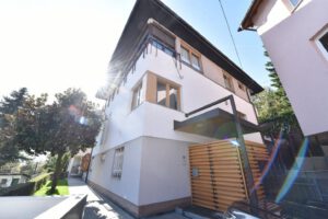 Samostojeća kuća
