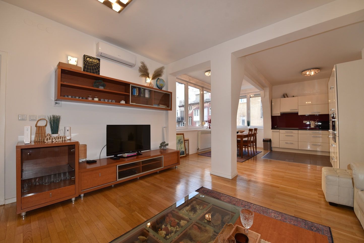 Trosoban/ Centar/ 80m2