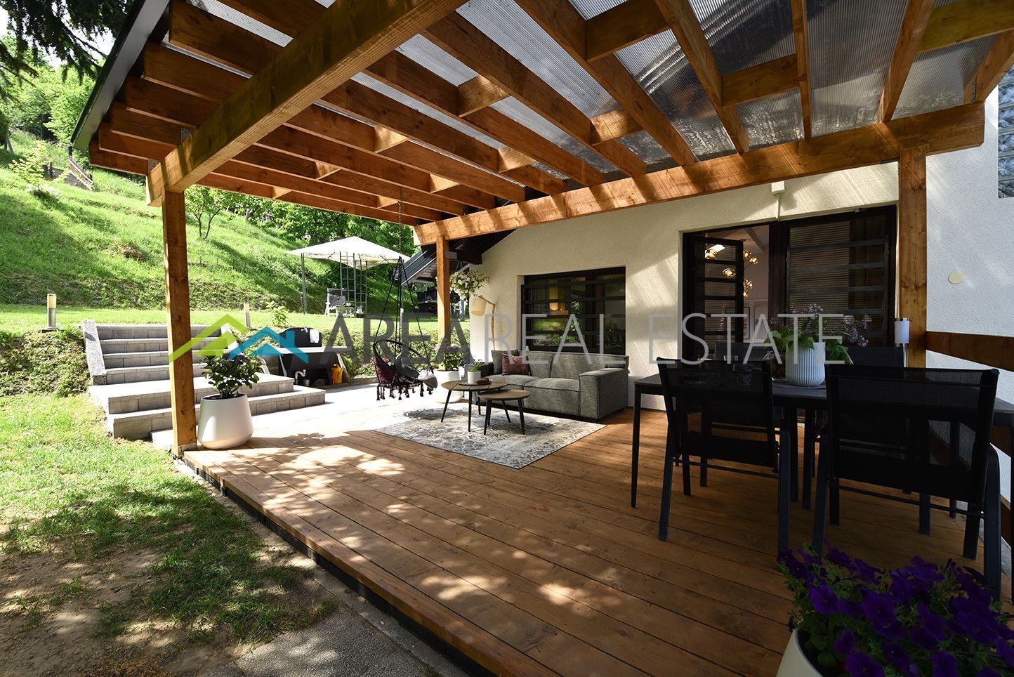 Luksuzna Vila/ Kromolj/ Centar/ 300 m2