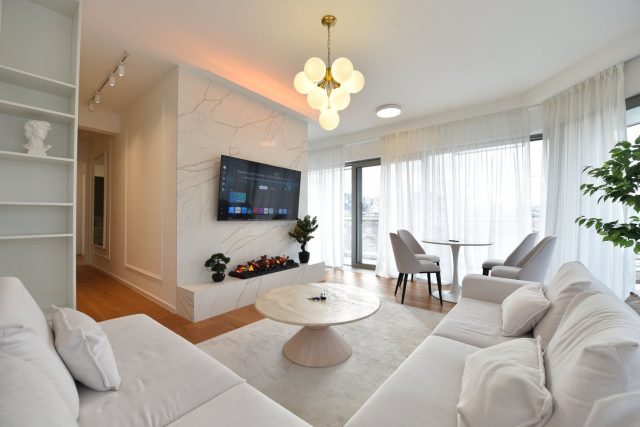 Četverosoban/ Luksuzan/ Novogradnja/ Centar/ 125 m2
