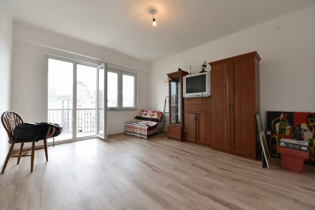 Dvosoban/ Novo Sarajevo/ Cengic Vila/ 70 m2