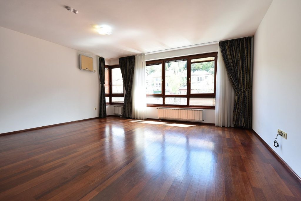 Četverosoban/ Centar/ Skenderija/ Novogradnja/ 127m2